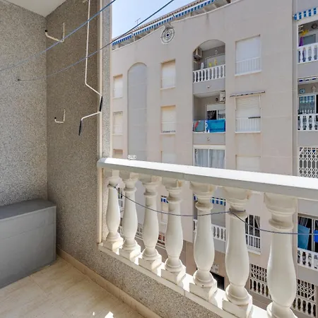 아파트 Spacious Studio, Terrace, Pool, Elevator, Beaches